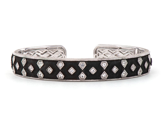JudeFrances Blackened Silver Lisse Kite Design Cuff