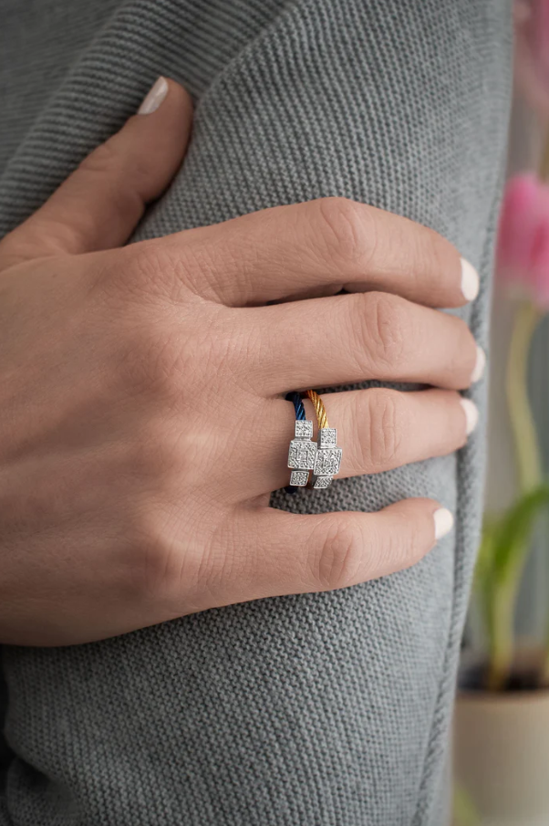 ALOR Triple Cushion Diamond Ring