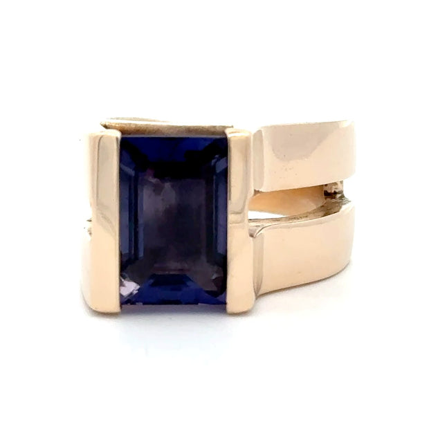 Estate 14K Yellow Gold Heavy Iolite Ring