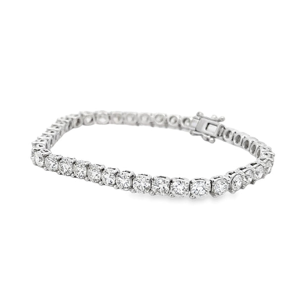 18K White Gold Two Prong Diamond Tennis Bracelet